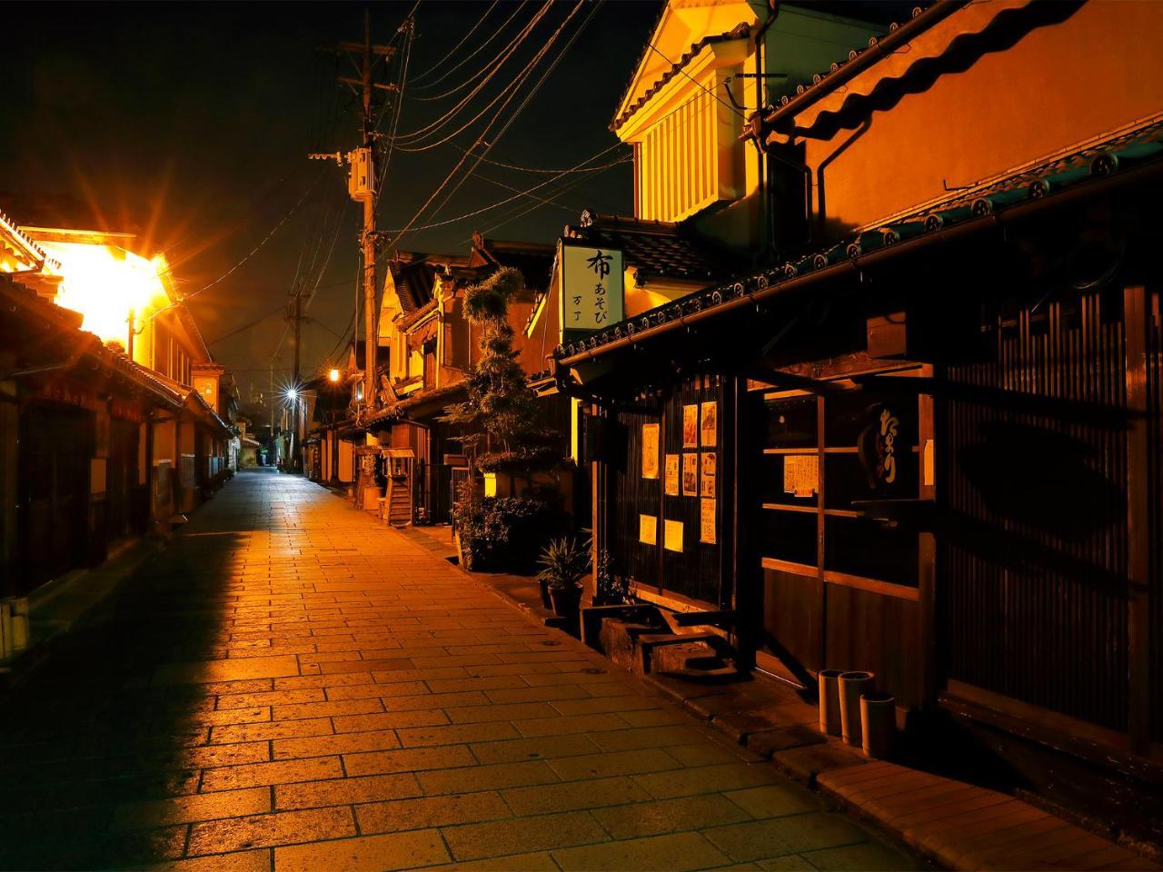 Mikuma Hotel Hita Bagian luar foto